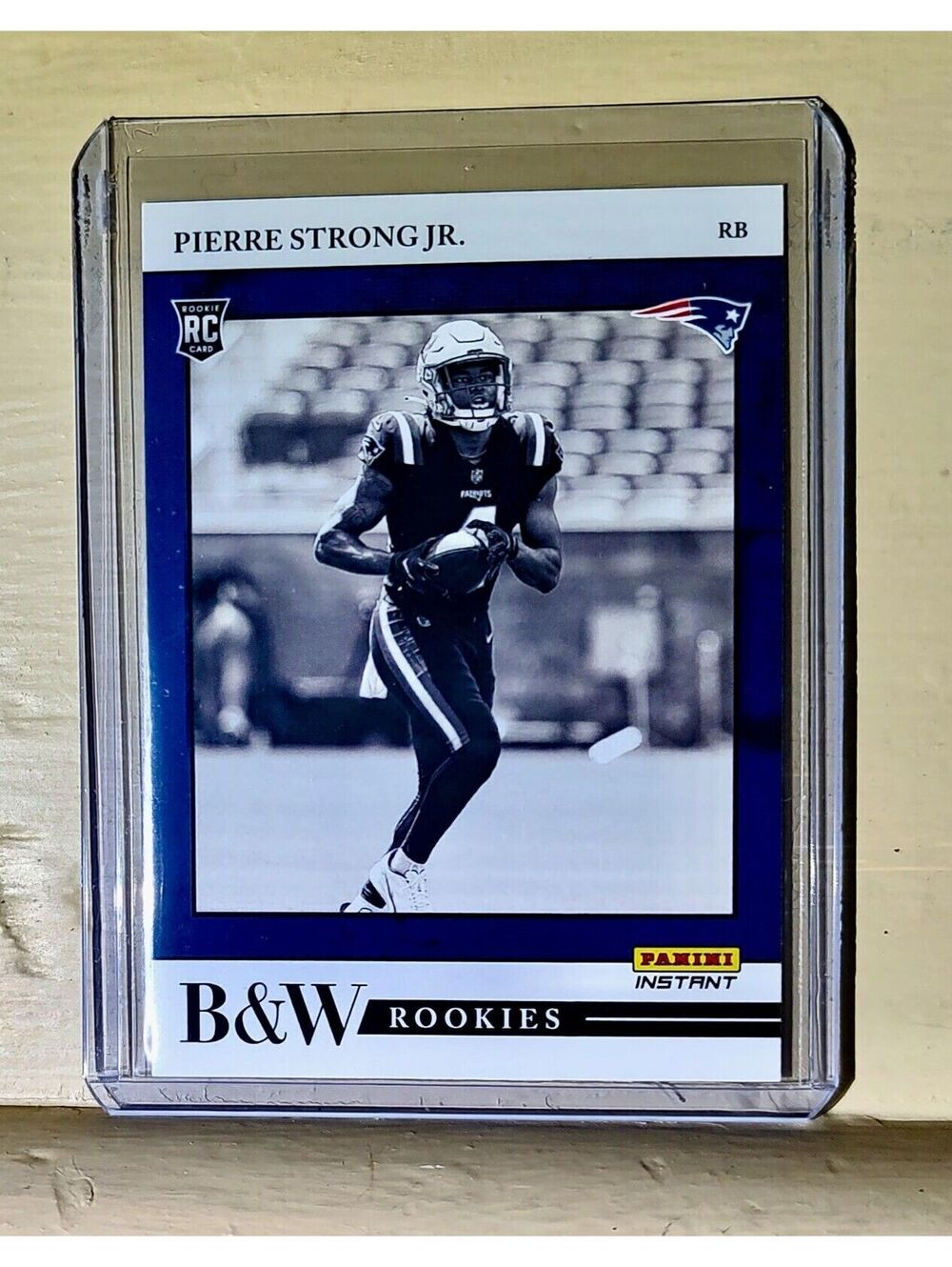 Pierre Strong Jr 2022 Panini NFL Black & White Rookies #36 Football Card 1/649